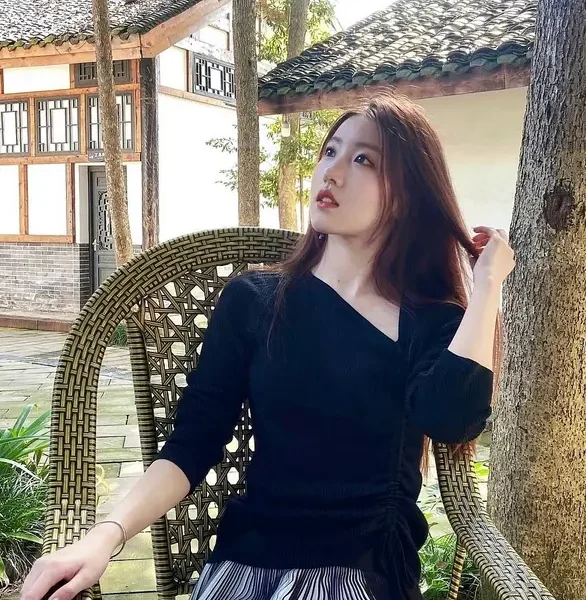 Stress Relief Massage in Wuhan - Xiaofei - Cuimei Health