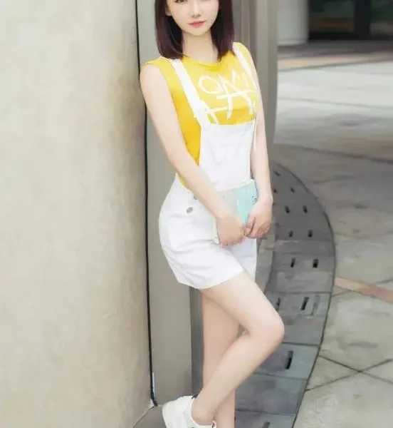 Soothing Home Treatment Massage in Wuhan - XiaoJieJie - Cuimei Health