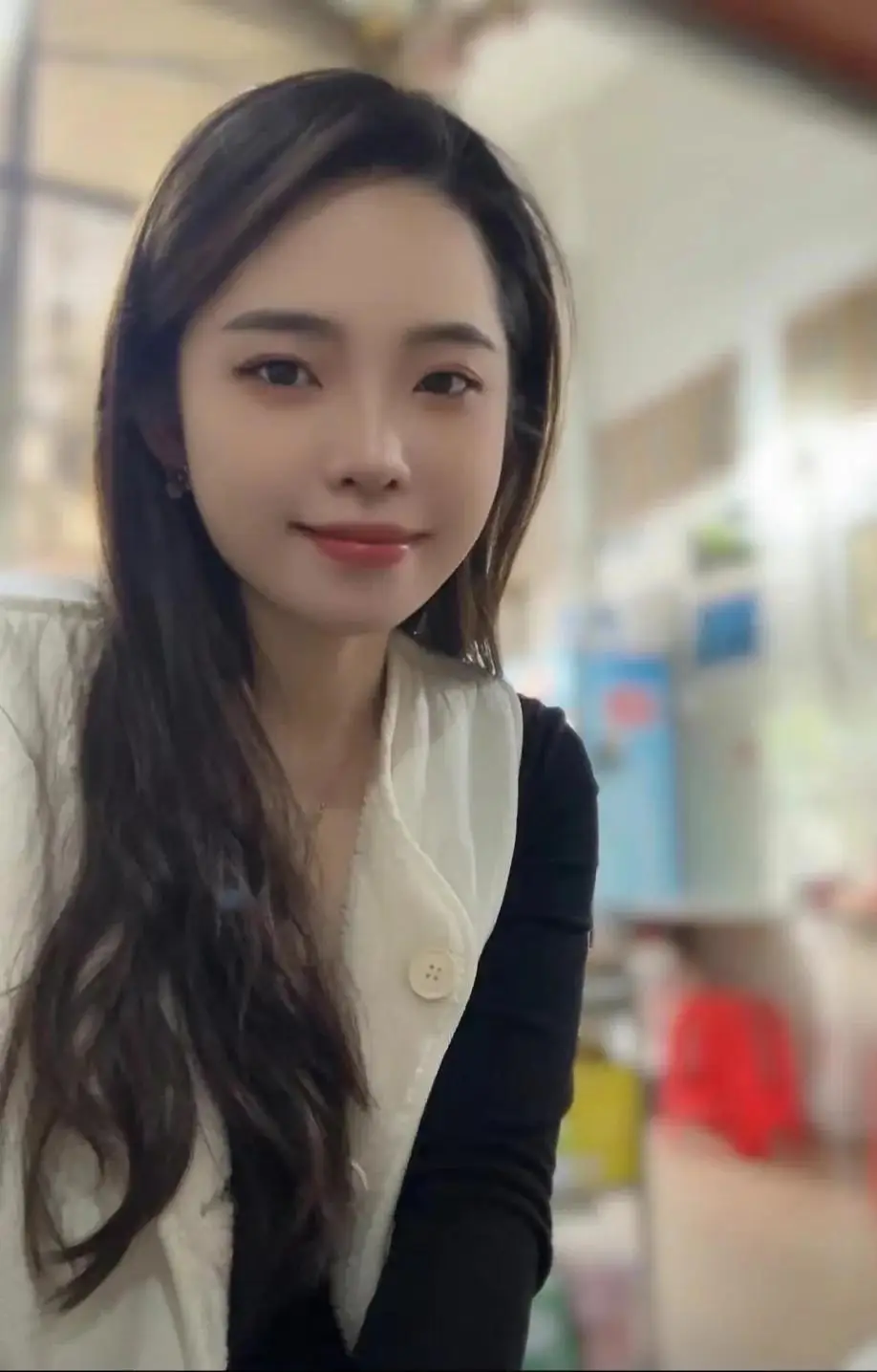 Finger Pressure Massage in Guangzhou - Chunchun - Cuimei Health